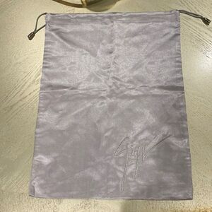 New Giuseppe Zanotti Dust Bag Silver Satin